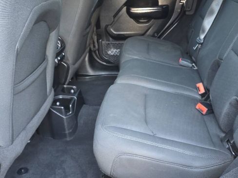Used 2019 Jeep Wrangler Unlimited Sport S AWD/4WD image 13