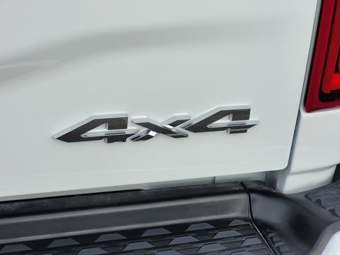 New 2026 RAM 2500 Laramie w/ Bed Utility Group image 24