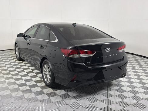 Used 2018 Hyundai Sonata SE FWD image 7