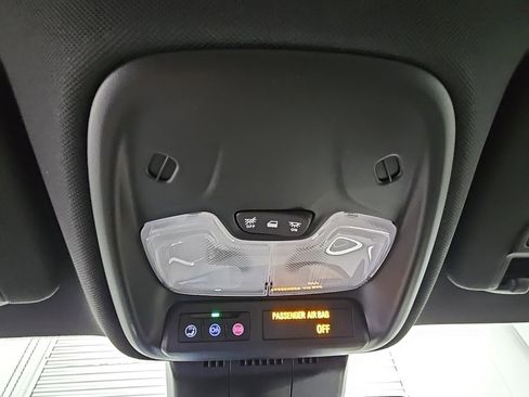 New 2026 GMC Canyon Elevation w/ Convenience Package image 22