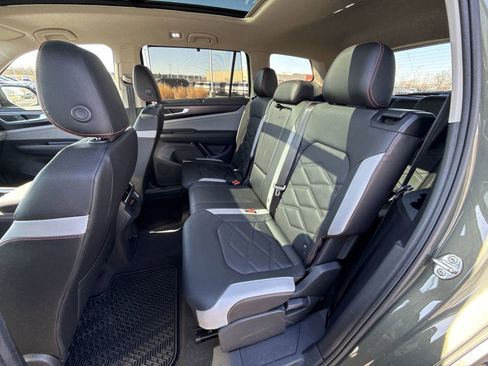 Used 2024 Volkswagen Atlas Peak Edition SEL image 26