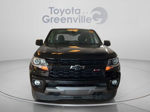 Used 2022 Chevrolet Colorado Z71 w/ Z71 Midnight Edition AWD/4WD image 9