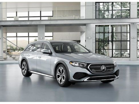 Used 2025 Mercedes-Benz E 450 4MATIC All-Terrain Wagon image 19