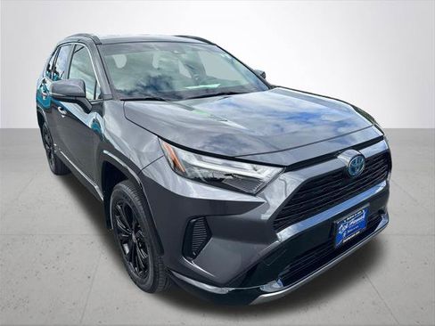 Certified 2024 Toyota RAV4 SE w/ Weather Package AWD/4WD image 6
