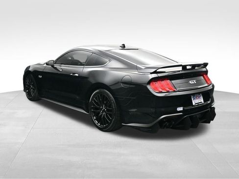Used 2022 Ford Mustang GT w/ GT Performance Package RWD image 3