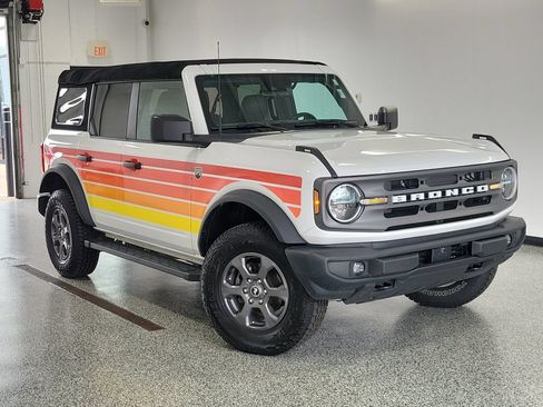 Certified 2024 Ford Bronco Big Bend AWD/4WD image 1
