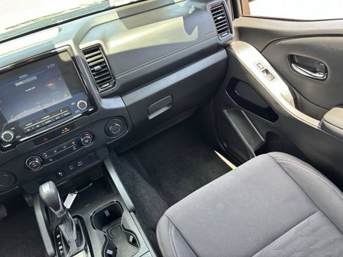 Certified 2023 Nissan Frontier SV w/ Midnight Edition Package RWD image 17