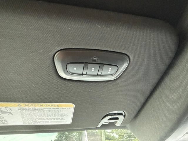 Used 2025 RAM 1500 Laramie AWD/4WD image 19