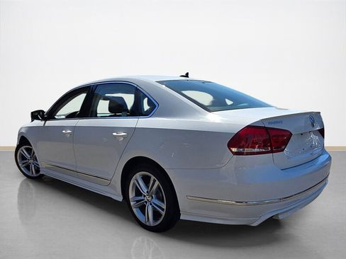 Used 2015 Volkswagen Passat 3.6 SEL Premium FWD image 6