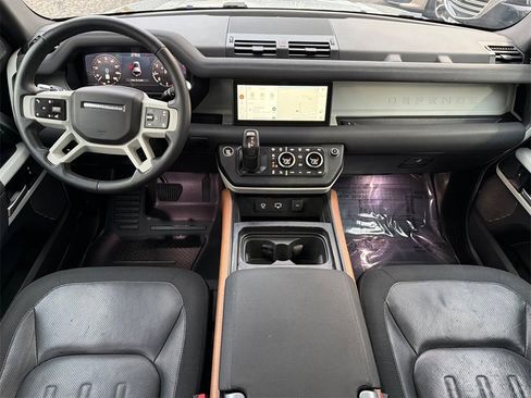 Used 2020 Land Rover Defender 110 S image 19