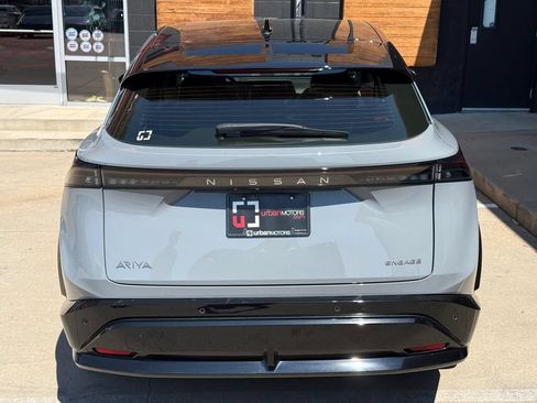 Used 2024 Nissan Ariya FWD image 15
