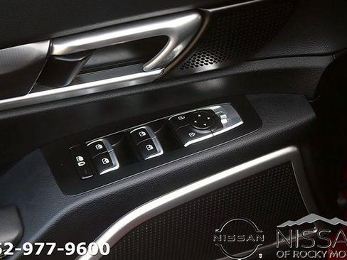 Used 2023 Kia Telluride S w/ S Sunroof Package FWD image 9