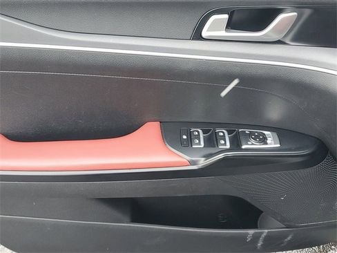 Used 2023 Kia K5 GT-Line image 14