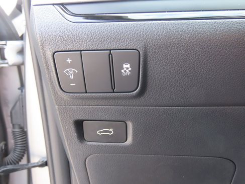 Used 2025 Kia K5 GT-Line w/ GT-Line Premium Package FWD image 26