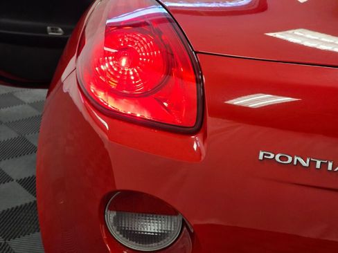 Used 2009 Pontiac Solstice GXP w/ Club Sport Package image 61