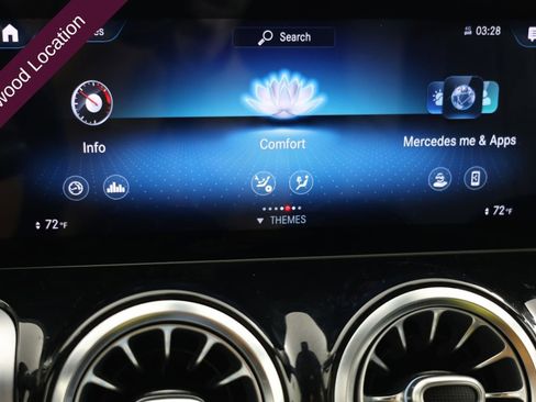 Used 2021 Mercedes-Benz GLB 250 4MATIC image 48