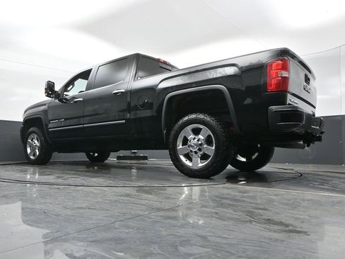 Used 2016 GMC Sierra 2500 Denali w/ Duramax Plus Package image 40