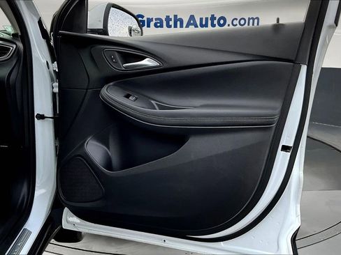 Used 2022 Buick Encore GX Preferred w/ Cold Weather Comfort Package image 26