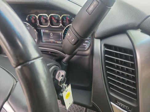 Used 2016 Chevrolet Tahoe LS AWD/4WD image 32