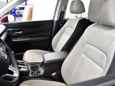 Used 2025 Honda CR-V EX image 10