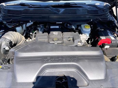 Certified 2022 RAM 2500 Tradesman w/ Protection Group AWD/4WD image 9