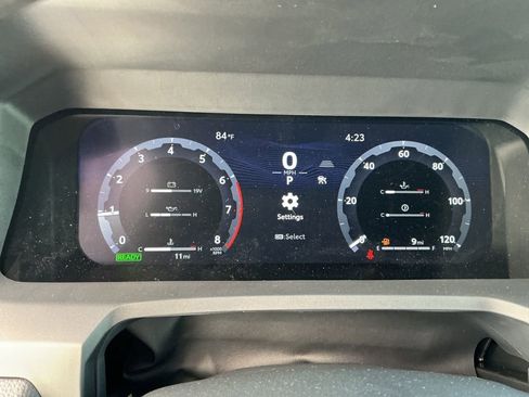 New 2025 Toyota Tacoma Trailhunter image 24