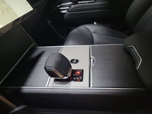 New 2025 Land Rover Range Rover SE image 20