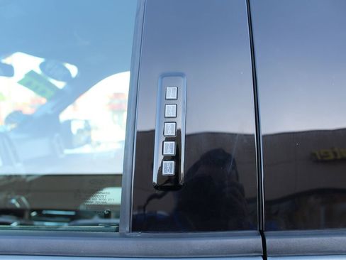 Used 2019 Ford F150 XLT w/ Equipment Group 302A Luxury image 18