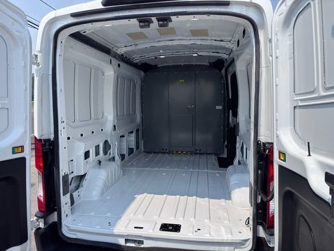 Used 2023 Ford Transit 250 Low Roof w/ Load Area Protection Package RWD image 36