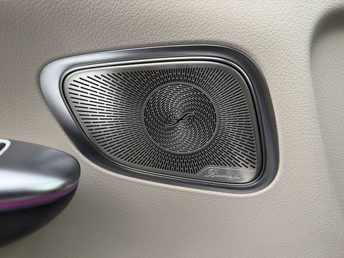 Used 2023 Mercedes-Benz GLC 300 4MATIC image 29