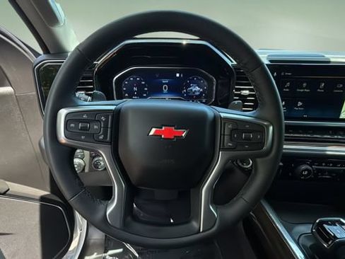 Used 2024 Chevrolet Silverado 1500 LT Trail Boss w/ Convenience Package II AWD/4WD image 13