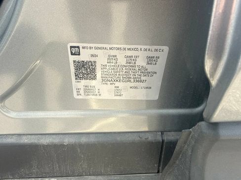 Used 2024 Chevrolet Equinox LT FWD image 13