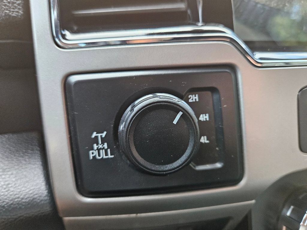 Used 2022 Ford F250 Lariat w/ Lariat Value Package AWD/4WD image 36