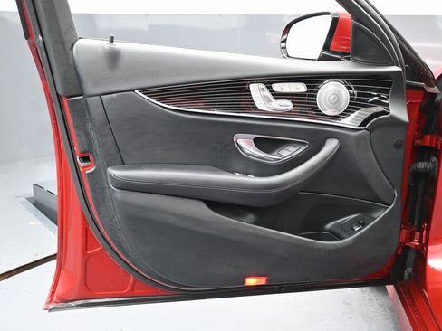 Used 2020 Mercedes-Benz E 350 4MATIC Sedan w/ Premium Package image 42