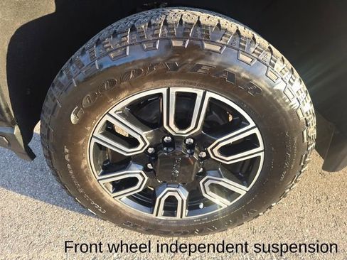 Used 2020 GMC Sierra 2500 AT4 w/ AT4 Premium Package image 45