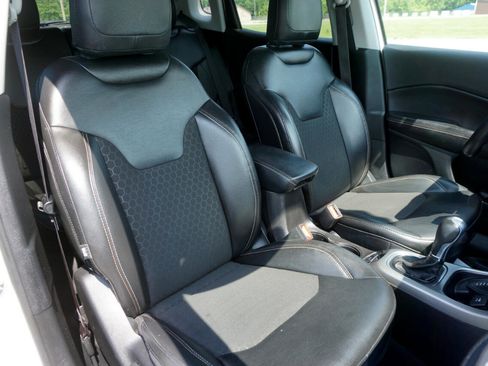 Used 2020 Jeep Compass Latitude image 26