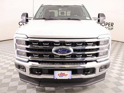 Used 2024 Ford F250 Lariat image 10
