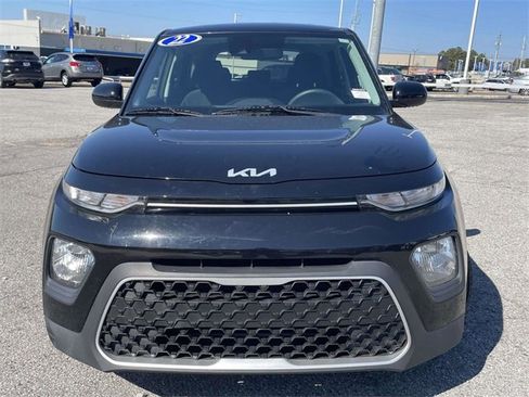 Used 2022 Kia Soul LX w/ Technology Package image 8
