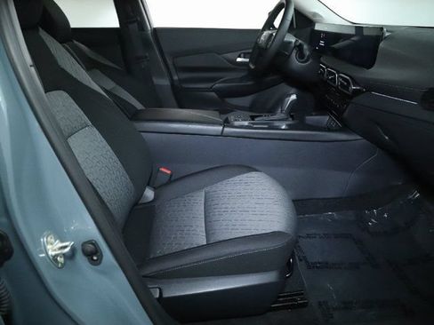 Used 2026 Nissan Sentra SV w/ SV Convenience Package FWD image 34