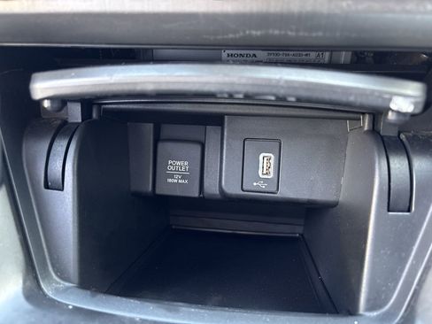 Used 2018 Honda Accord LX image 26