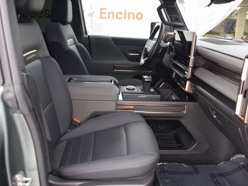 Used 2024 GMC Hummer EV 3X w/ Extreme Off-Road Package image 13