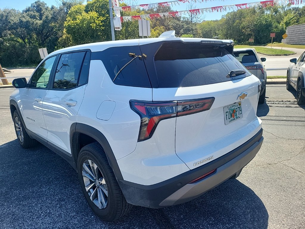 Used 2026 Chevrolet Equinox LT FWD image 5