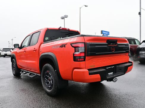 New 2026 Nissan Frontier PRO-4X w/ Pro-4x Convenience Package image 6