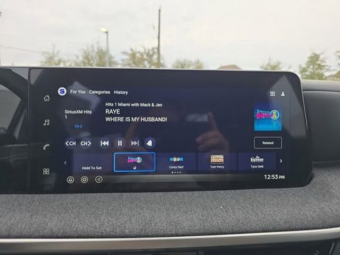 New 2026 Nissan Kicks S image 8