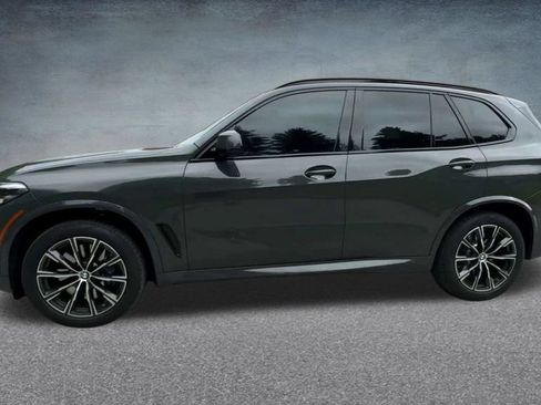 Used 2022 BMW X5 M50i w/ Premium Package AWD/4WD image 11