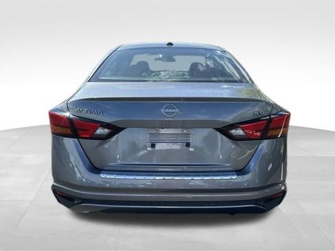 Used 2023 Nissan Altima 2.5 SV image 6