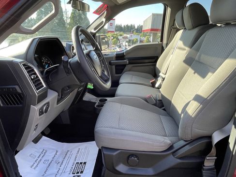 Used 2016 Ford F150 XLT AWD/4WD image 10