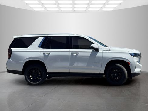 Used 2023 Chevrolet Tahoe High Country AWD/4WD image 4