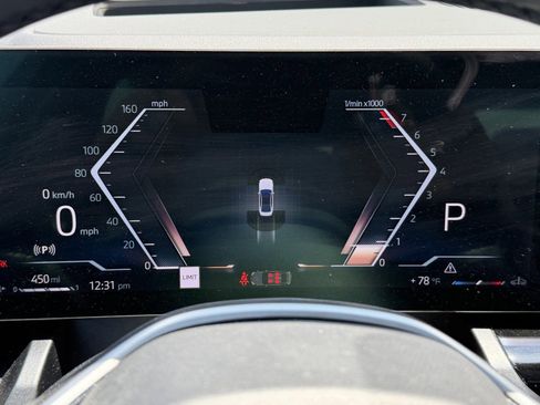 Certified 2025 BMW 530i RWD image 37