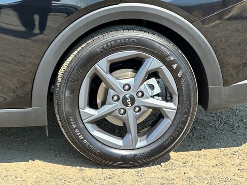 Used 2025 Kia K4 FWD image 25